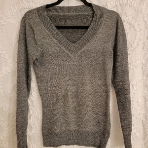 V- neck sweater